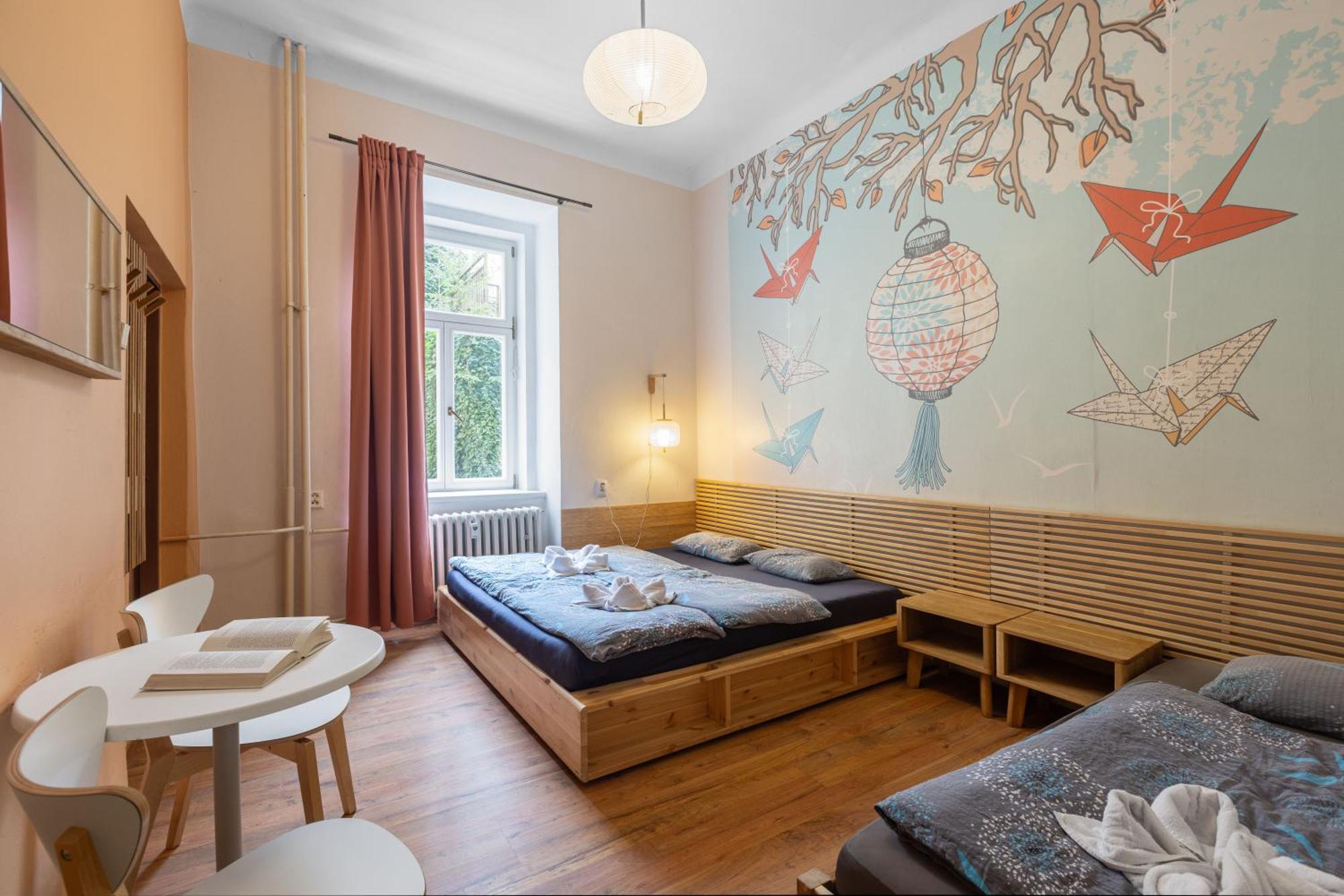 Hostel Elf Прага Экстерьер фото